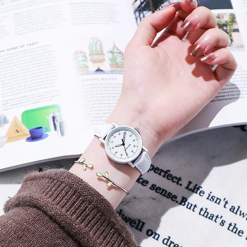 YIKAZE Women's Retro Leather Watch