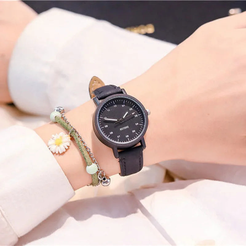 YIKAZE Women's Retro Leather Watch