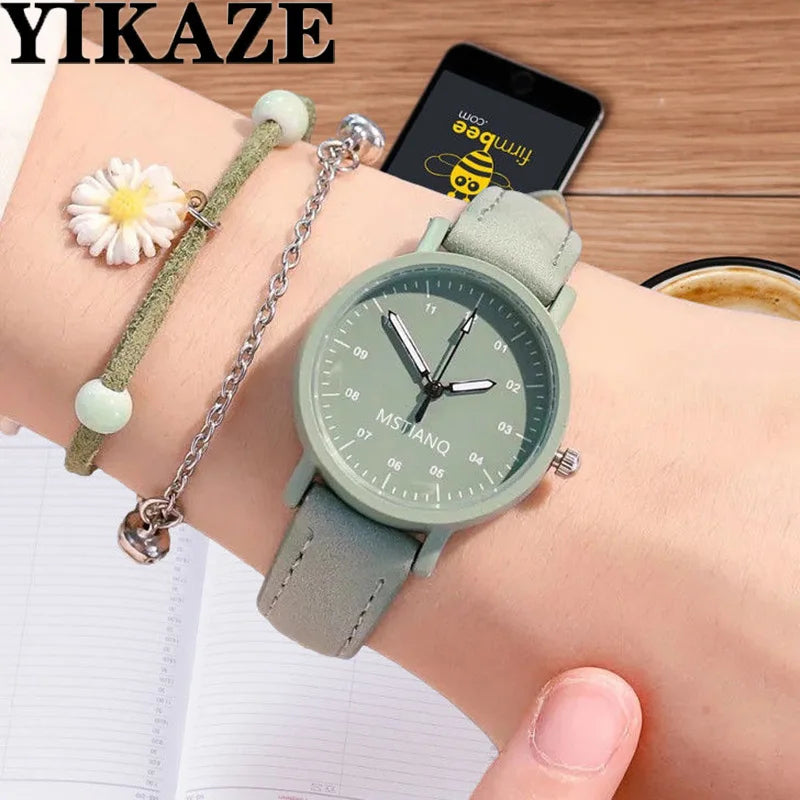 YIKAZE Women's Retro Leather Watch