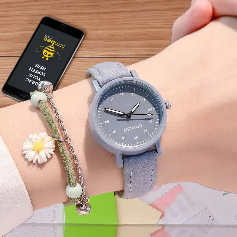 YIKAZE Women's Retro Leather Watch