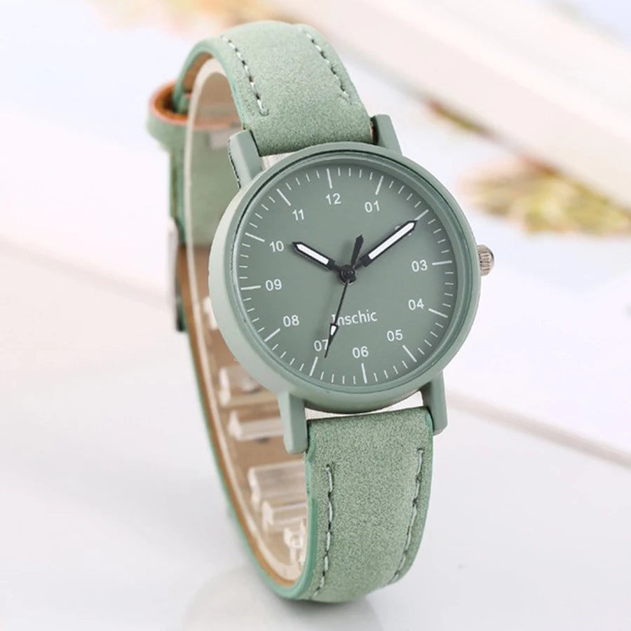 YIKAZE Women's Retro Leather Watch